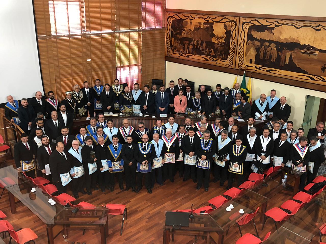 ﻿Aleac realiza sessão solene em homenagem ao Dia do Maçom