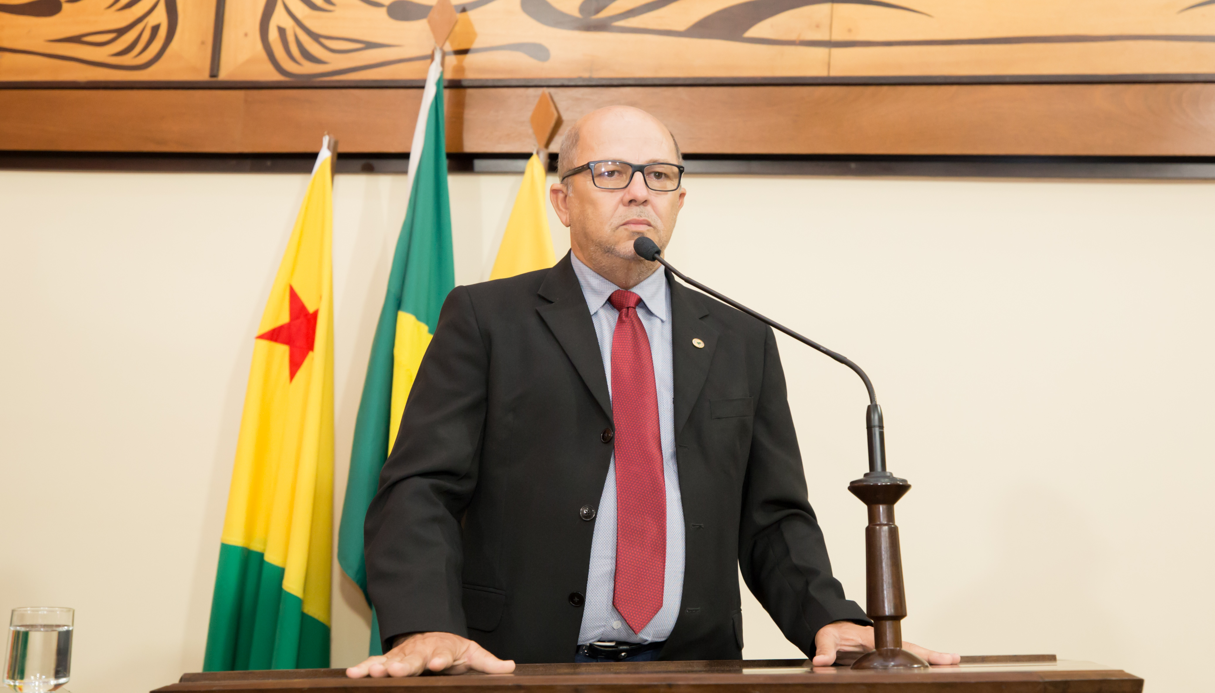 ﻿Deputado Jonas Lima se posiciona acerca do veto do governo às emendas da LDO