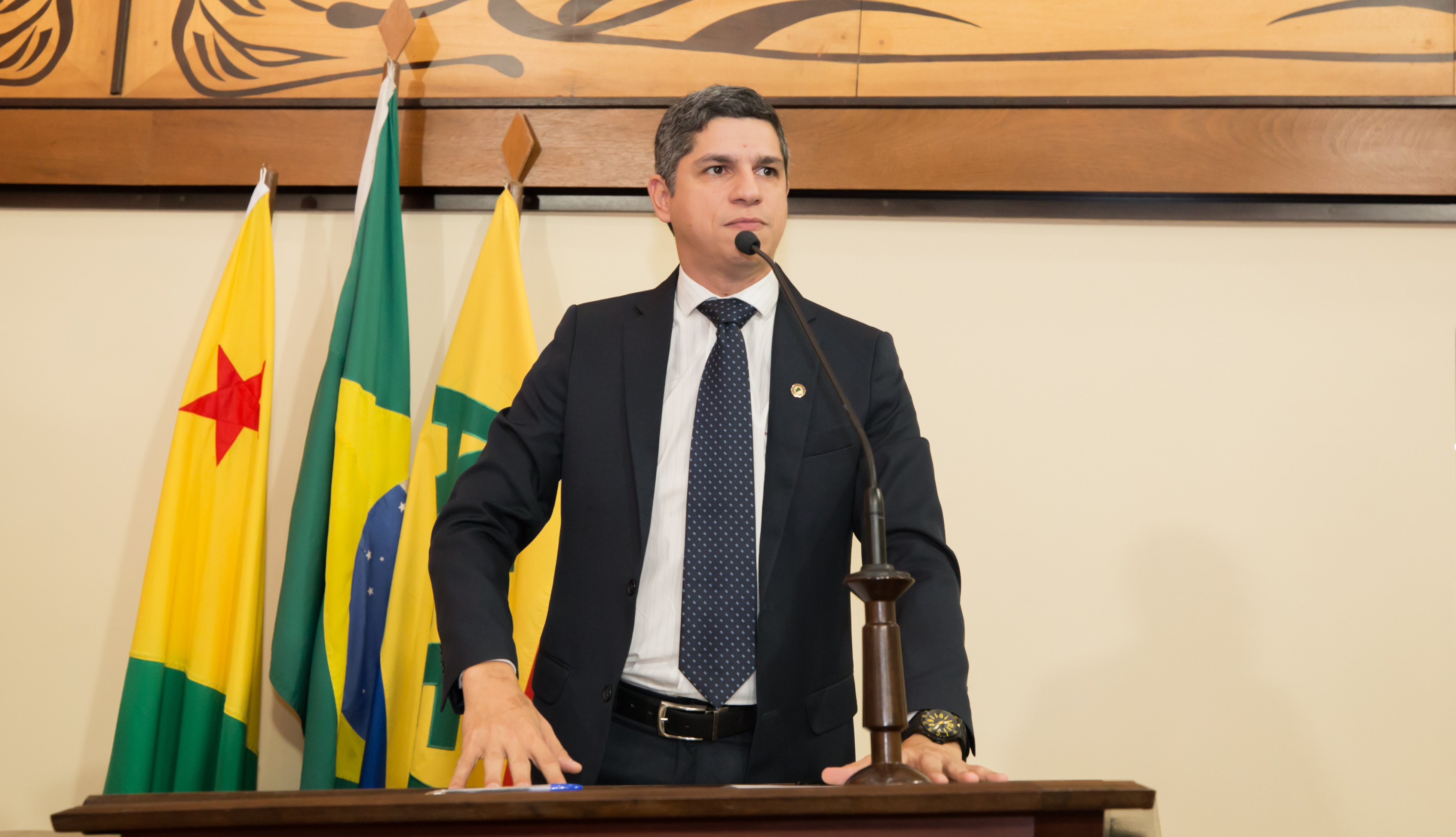 ﻿Calegário repudia ato de secretário adjunto da Sesacre durante manifestação