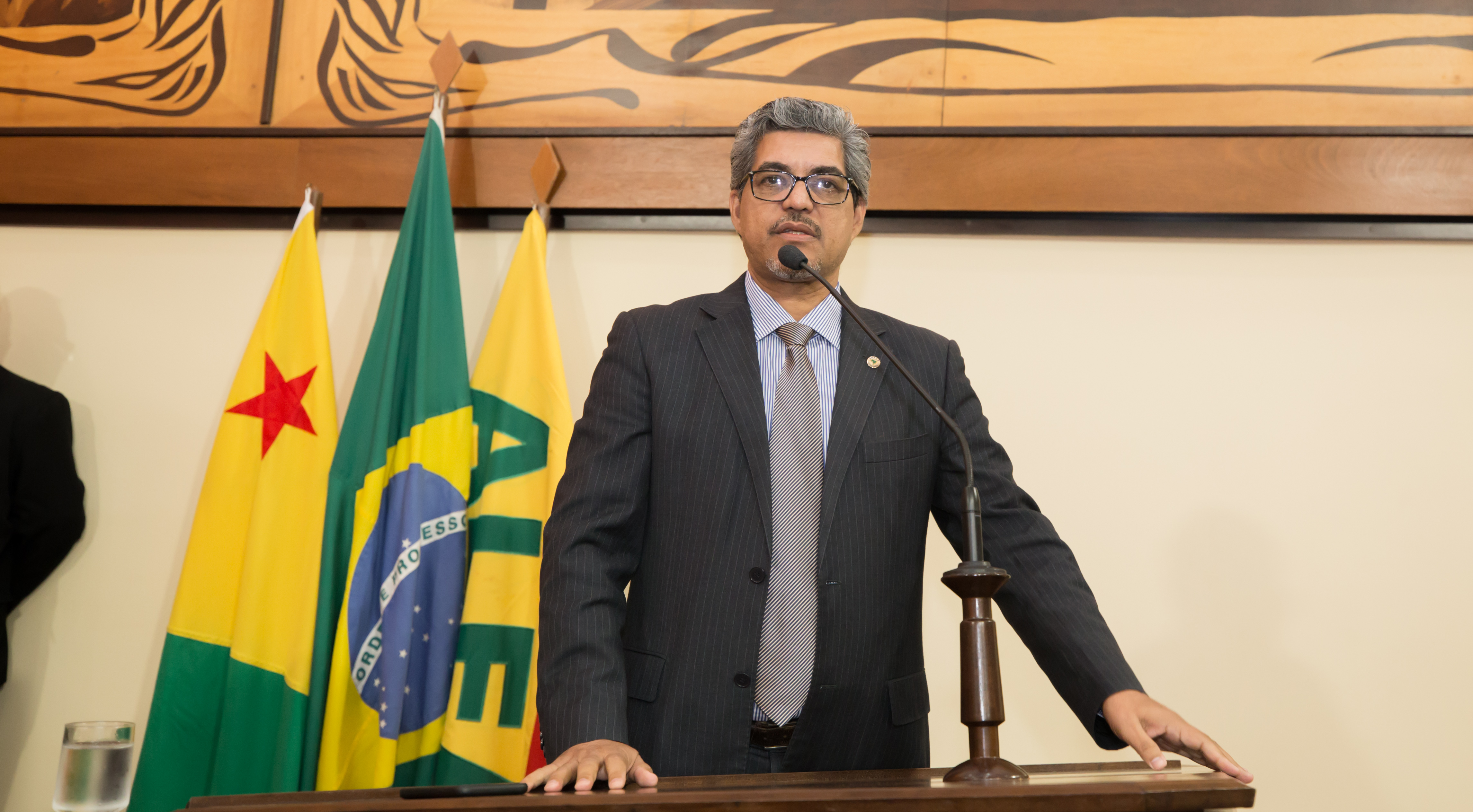 ﻿Ao derrubar os vetos de Gladson Cameli o Parlamento Acreano se engrandeceu, diz Edvaldo Magalhães